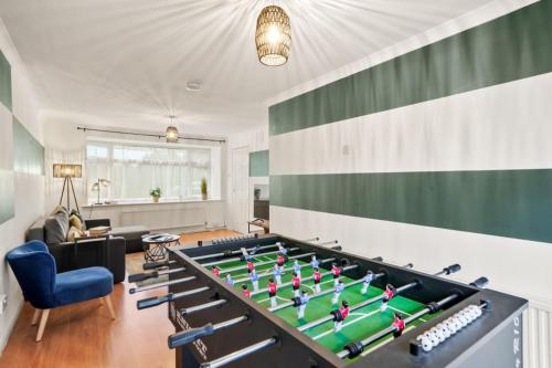 Mundy Avenue, Long Stay Disc, Parking, Wifi gîte à louer Holiday Inn Swindon
