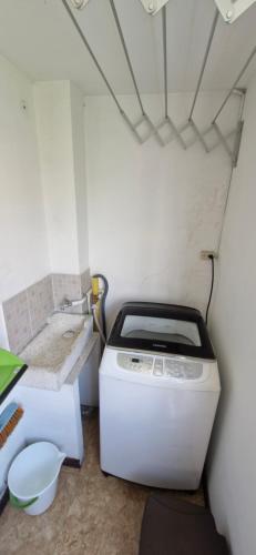 Bathroom, Agradable apartamento con excelente ubicacion in Boston