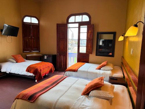 Triple Room room in La Casona de Palacio Viejo