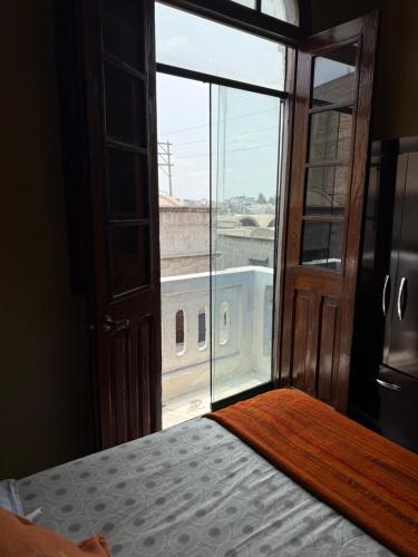 Twin Room image 10