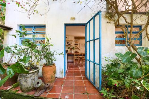 Residence Picinguaba, Picinguaba