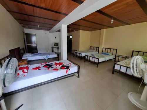 Hotel Gramalote near La Vanguardia Airport