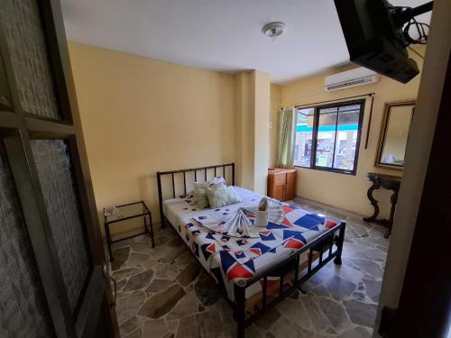 Hotel Gramalote near La Vanguardia Airport