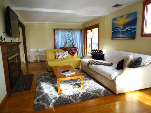 Cozy 3 BDR House in Lexington MA in Lexington (MA)