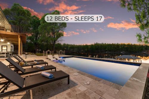 Seven-Bedroom Holiday Home