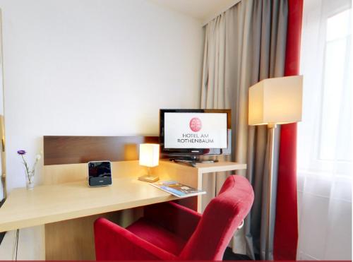 Hotel am Rothenbaum - Tap to explore photos