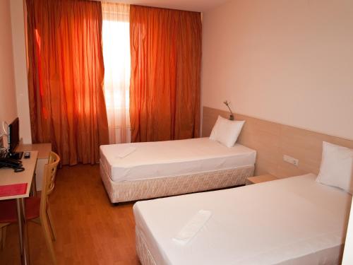 Hotel Astra – Sofia, PA