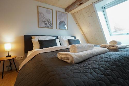 Cozer Living - stilvolles Maisonette Apartment in Meßstetten in Meßstetten, Deutschland