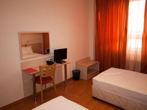 Hotel Astra – Sofia, PA