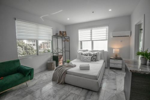 Sea Breeze Hotel
