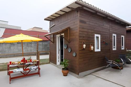 Casa Perto das melhores praias Florianopolis, 8 pessoas, ar condicionado, tv, wifi, cozinha completa