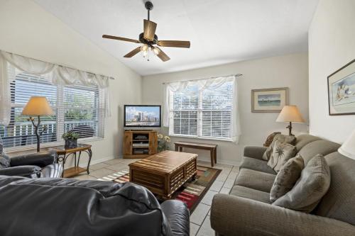 Top Floor Hideout C304 NL, Cedar Key