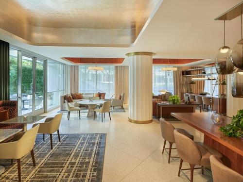 623895356 Fairmont Century Plaza Los Angeles