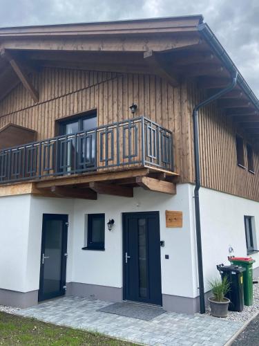  Ruheoase zwischen Bergen und Seen mit Infrarotsauna in Hermagor