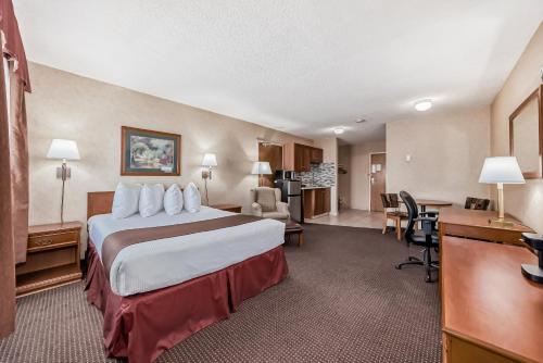 Stony Plain Hotel & Suites