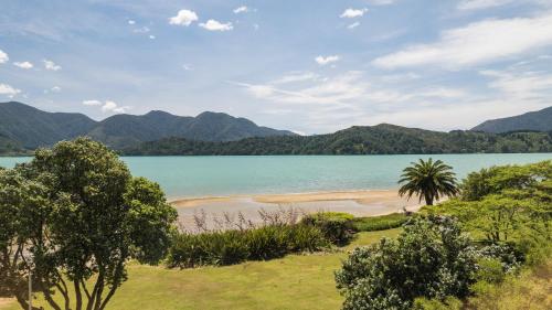 Linkwater Wonder - Marlborough Holiday Home