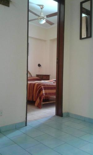 One-Bedroom Apartment image 5