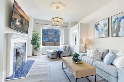 Vintage Meets Modern Spacious Capitol Hill Single Family home with 97 walk score