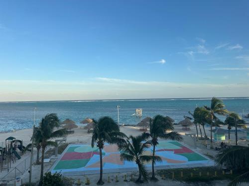 Hotel Royal Blue & Golf Cart Rental – San Pedro