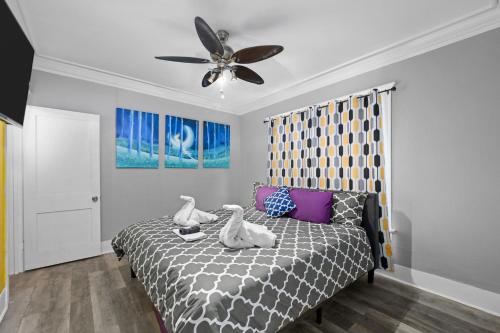 Charming Midtown Houston Apt with Free Parking near พิพิธภัณฑ์เด็กเฮาส์ตัน