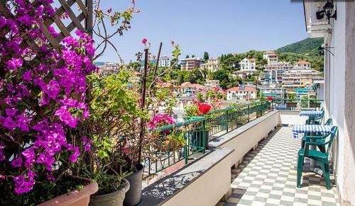  Attic Apartment, Pension in Rapallo bei Acqua