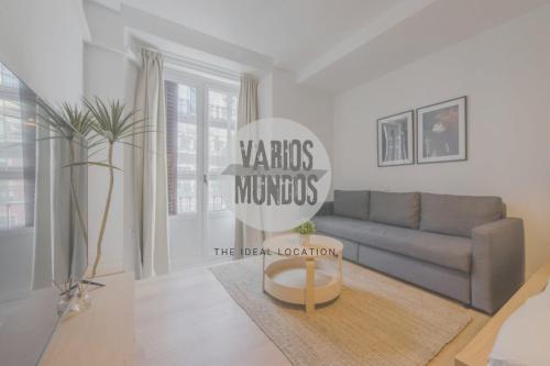 Tu ventana a Madrid para 3, conoce Carretas 25, Madrid