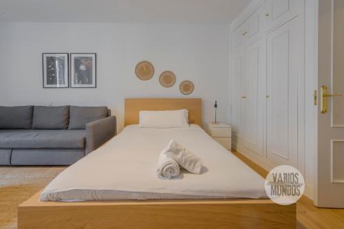 Tu ventana a Madrid para 3, conoce Carretas 25, Madrid (photo 11)