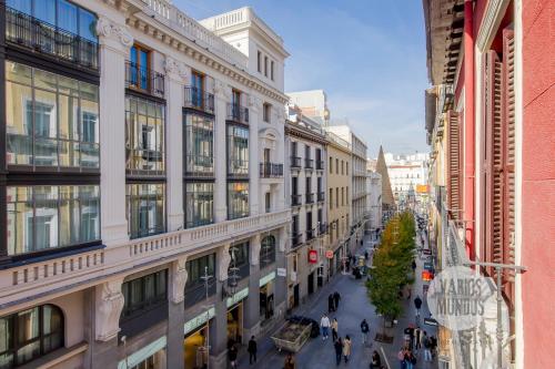 Tu ventana a Madrid para 3, conoce Carretas 25, Madrid (photo 8)