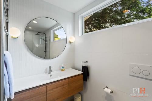 Apartment image 8