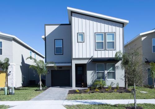 8933CCD-The Retreat at ChampionsGate - image 5