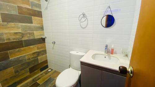 Casa Delia Rosa Hostal - image 2