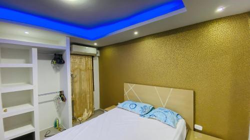 1 double bed