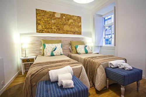 Entre o Carmo e a Trindade near Estadio do Sport Lisboa e Benfica