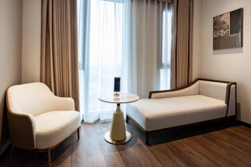 烟台凤凰大厦建国饭店