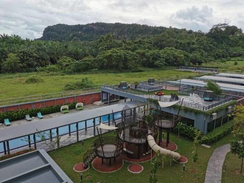 Utsikt,  på 1260 m² i Bandar Indah, med 3 sovrum och 2 badrum (privat) (Trival Celes Homestay @ Sri Indah Sandakan) in Sepilok