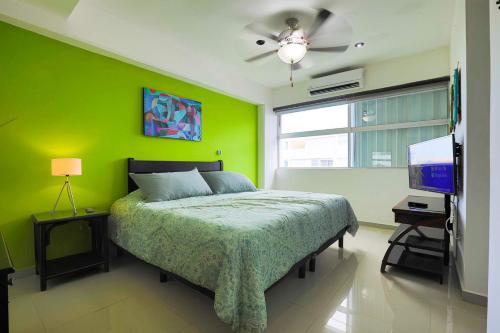Spacious Apartment with Gym & Pool Cancun, Cancún (zdjęcie 3)