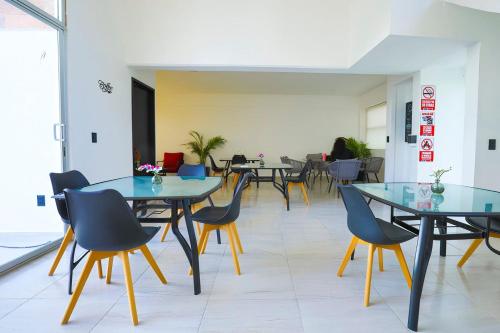 Apartment image 3