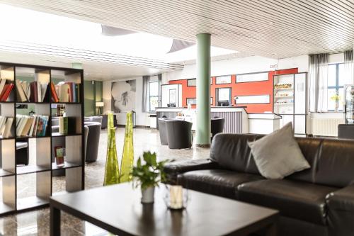 Lobby, TRYP by Wyndham Bad Oldesloe in Bad Oldesloe