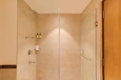 Business Double or Twin Room with 10% off on F&B  room in Lemon Tree Hotel Electronics City Bangalore