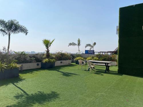 1 BR Luxury Studio Apartment With Wifi & Pool 1 BR Luxury Studio Apartment With Wifi & Pool