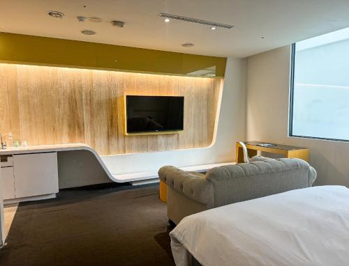 room detail thumbnail 0