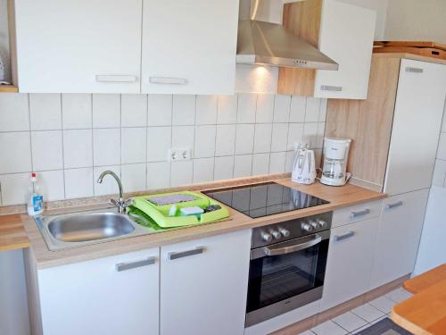 Konyha, Ferienwohnung Sundblick in Altefahr