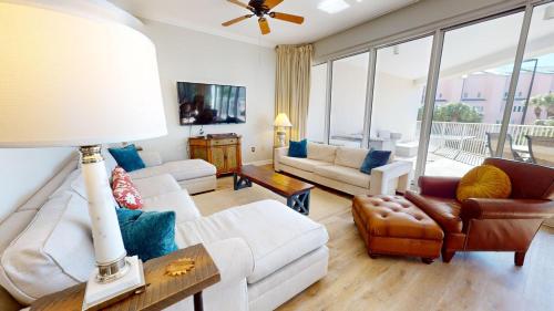 Tides 0107 in Destin, USA