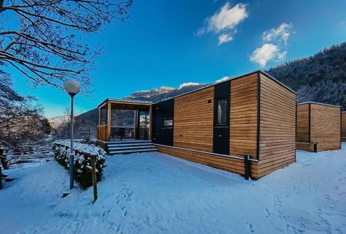 Mobile Home with terrace