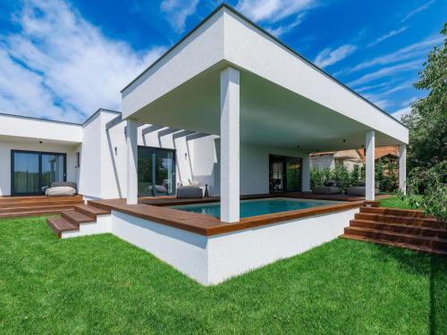 Holiday House with Pool Casa Lavanda