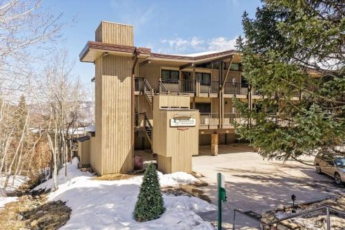 Shadowbrook 403 Shadowbrook 403