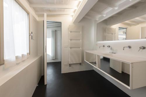 Three-Bedroom Apartment image 8