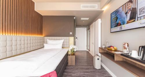 Premium Single Room image 5
