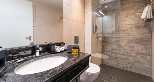 Premium Double Room image 1