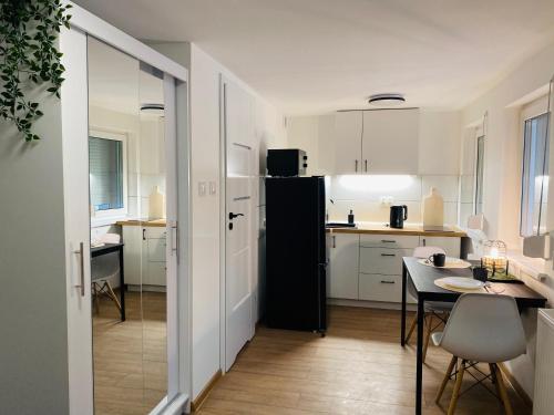 Apartament Goplańska FREE PARKING self check-in 24h
